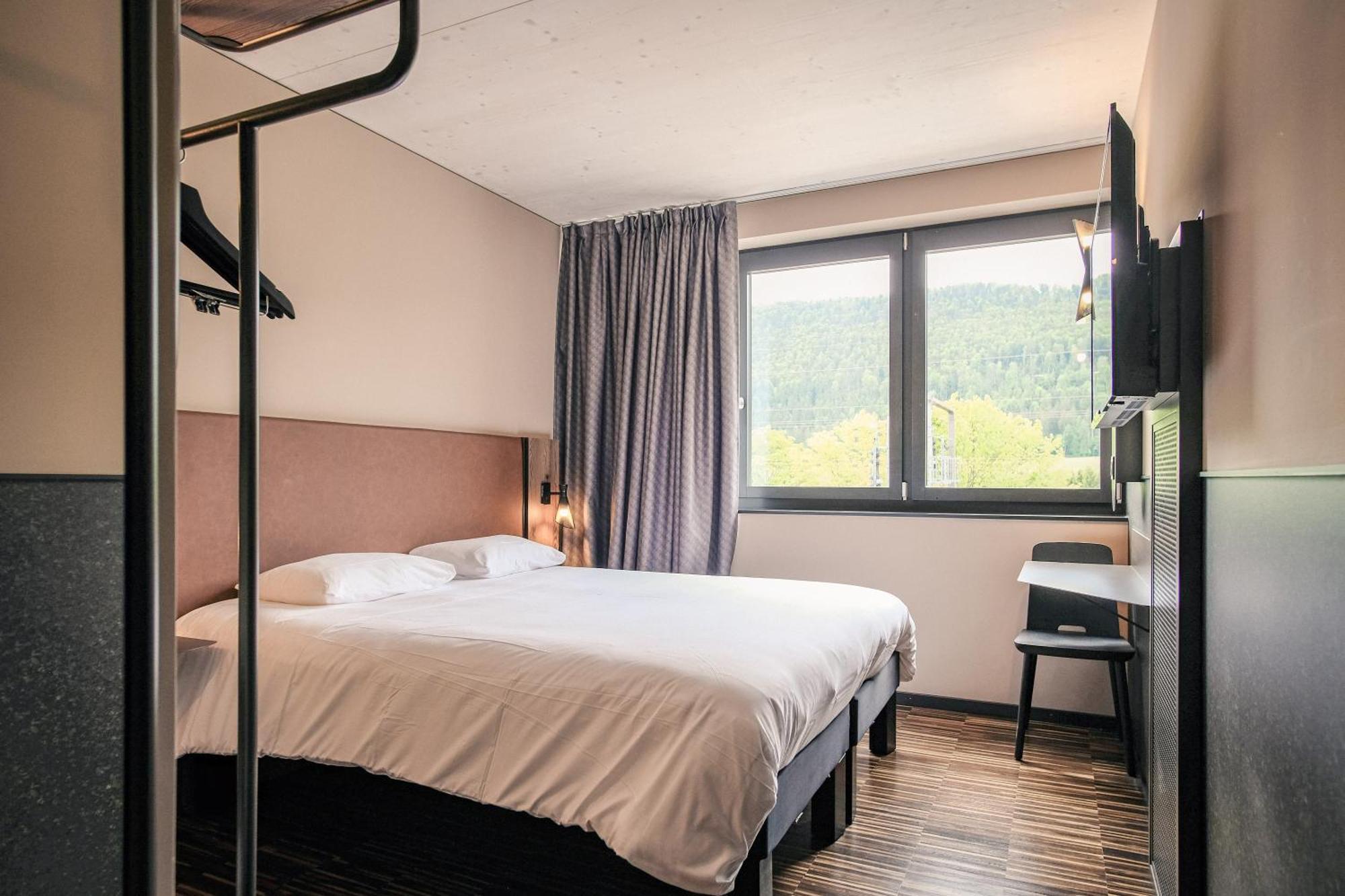Hota Hotel Saint-Imier エクステリア 写真